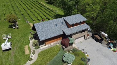 Brad's D&S Roofing