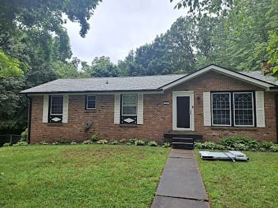 The Clarksville Roof Guys