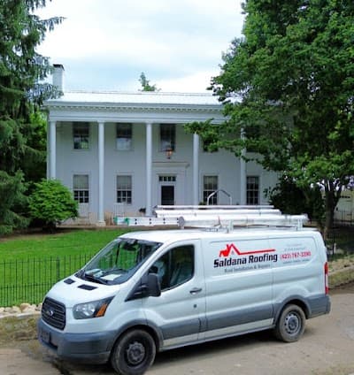 Saldana Roofing