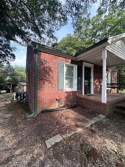 Wade H. Helms Guttering