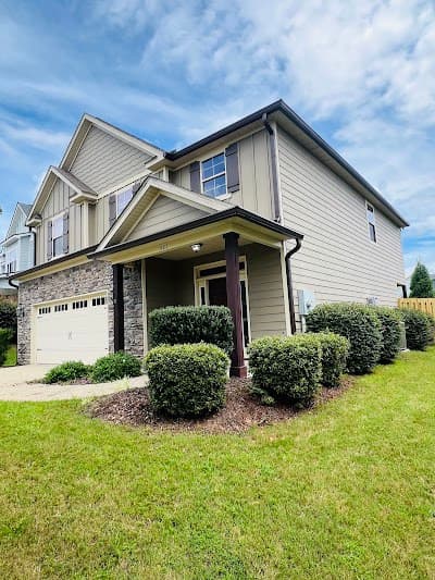 SIMMONS SEAMLESS GUTTERS LLC.