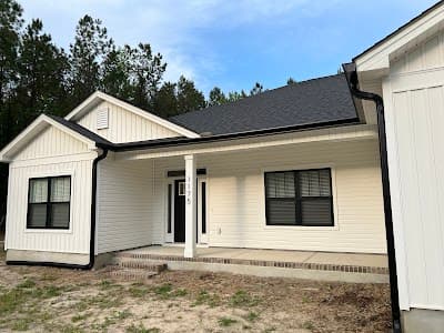 R & R Seamless Gutters
