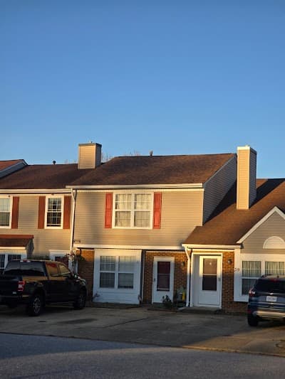 Castle Roofing LLC